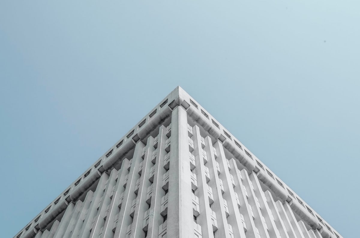 华体会体育：以热爱连结专业，用科技点亮每一次运动