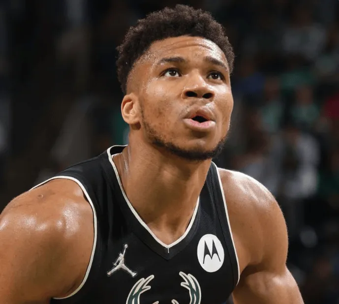 mksoprts-字母：这赛季我们打得太差了，是否会被交易由球队决定